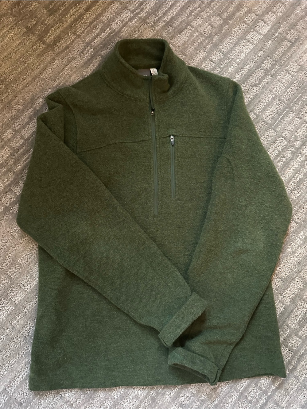 ibex Olive Green Half-Zip Pullover 100% merino wool